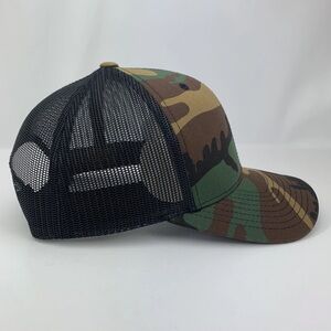 NWOT Yupoong Classic Trucker Hat Camo Mesh Adjustable SnapBack Cap